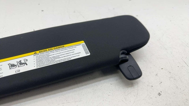 ⭕ 2017-2025 Chrysler Pacifica Front Passenger Side Windshield Sun Visor Right RH