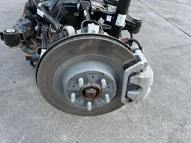 ⭕ 2020-2023 Tesla Model Y Rear Drive Unit w/ Subframe & Suspension 112