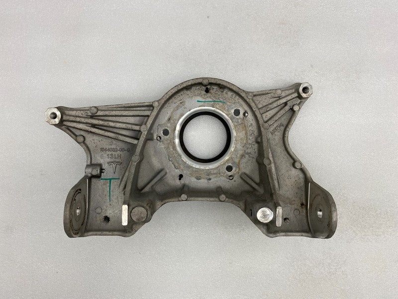 104437100D ⭕ 20-24 Model Y MY Front Driver Side Upper Strut Mount Bracket Left 1044371-00-D