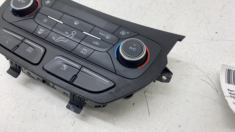 HM5T 18C612 AB 2017 2018 Ford C-Max AC Heat Temperature Control Unit Assembly HM5T-18C612-AB