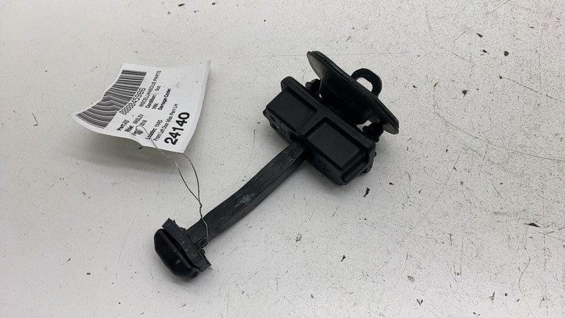 ⭕ 2017-2020 Maserati Levante Front Left Door Check Strap Stop Stopper