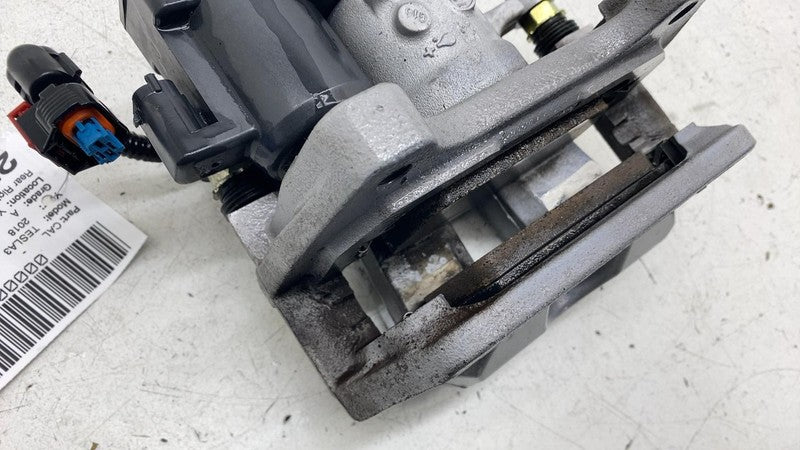 ⭕ 2017-2025 Tesla Model 3 Rear Right Caliper + Brake Hose Line BASE 10