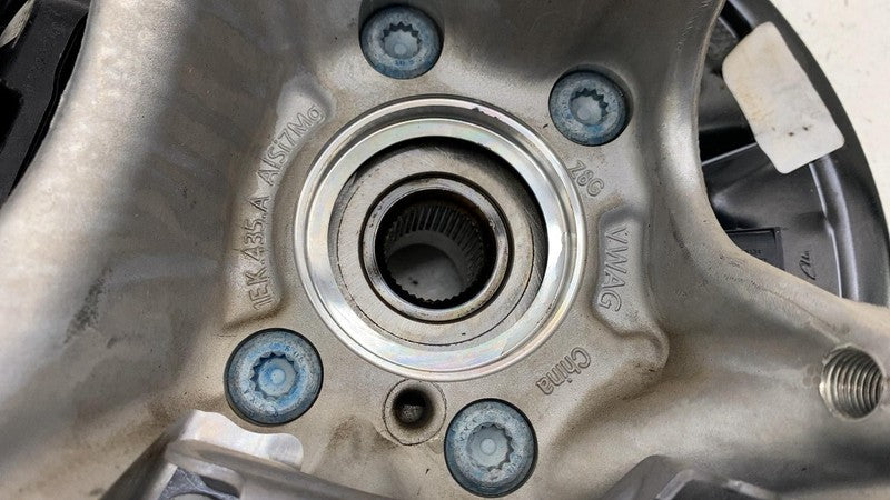 Knee Assembly VOLKSWAGEN ID4 Left 25