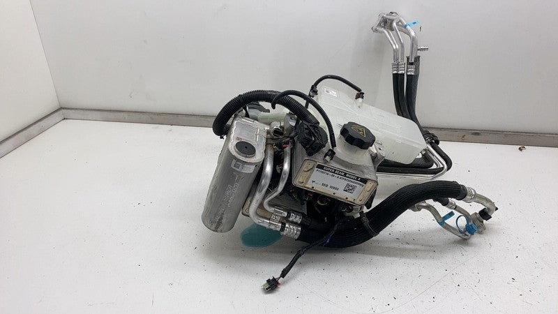 ⭕ 21-23 Model X Super Beam Thermal Supermanifold Coolant Reservoir 159