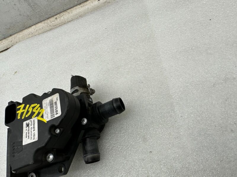 2012-2020 Tesla Model S Coolant Pump Cooling Valve Actuator 4-Way 6007370-00-B