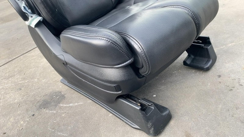 ⭕ 2019 2020 2021 Lincoln Navigator Front Passenger Side Black Leather