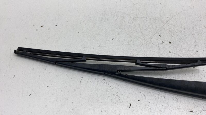 2017-2024 Chrysler Pacifica Tailgate Liftgate Backdoor Rear Wiper Arm and Blade