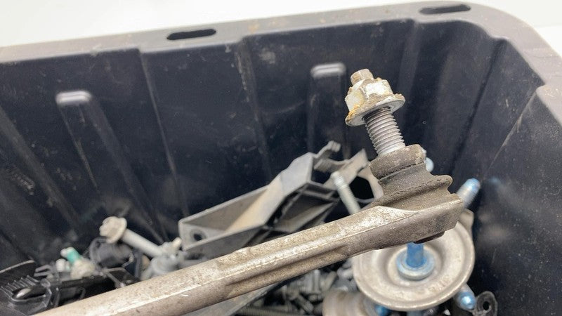 2014 Mercedes B-Class B200 Electric Drive SET of Bolt & Nut w/ Stabili