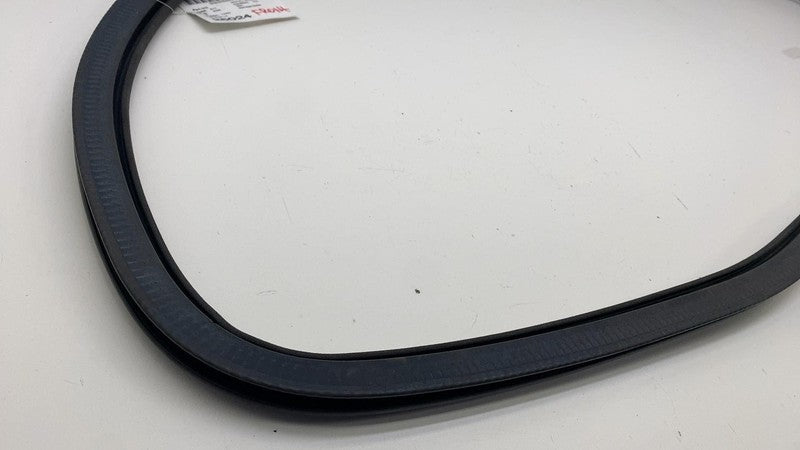 ⭕ 2022-2024 Rivian R1T R1S Front Driver Side Door Weatherstrip Rubber Seal Left