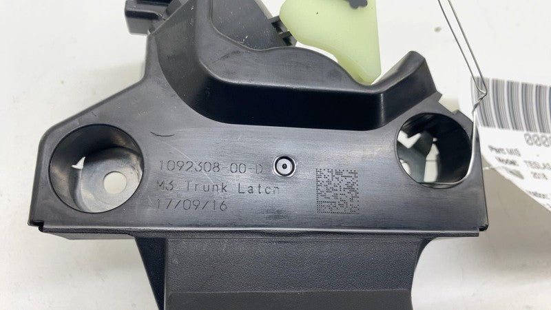109230800D ⭕ 2017-2023 Tesla Model 3 M3 Rear Tailgate Trunk Lid Lock Latch OEM 1092308-00-D