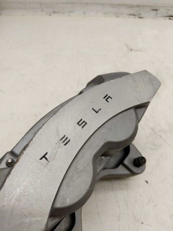 1044621-00-D ⭕ 2017-2023 Tesla Model 3 Front Driver Side Brake Caliper Left 1044621-00-D OEM