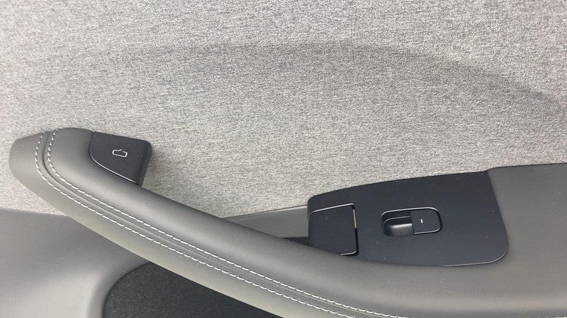 ⭕ 24-25 Model 3 Front Passenger Highland Door Panel Trim Card Right 17