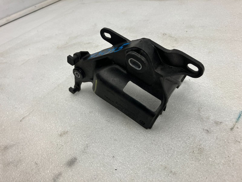 104474100D ⭕18-23 Model 3 ABS Pump Hydraulic Control Unit Mount Bracket Holder 1044741-00-D