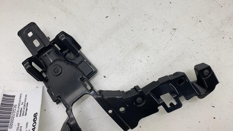 ⭕ 2016-2020 Tesla Model X Rear 2nd Row Seat Lower Front Decorative Podium Trim