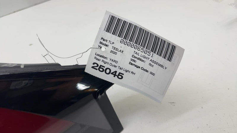 1034333-00-B ⭕ 2016-2020 Tesla Model X MX Rear Right Outer Taillight Tail Lamp 1034333-00-B
