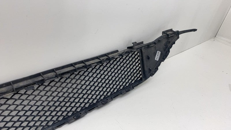 A2428850122 ⭕ 14-17 Mercedes B-Class Front Lower Center Bumper Air Vent Grille A2428850122