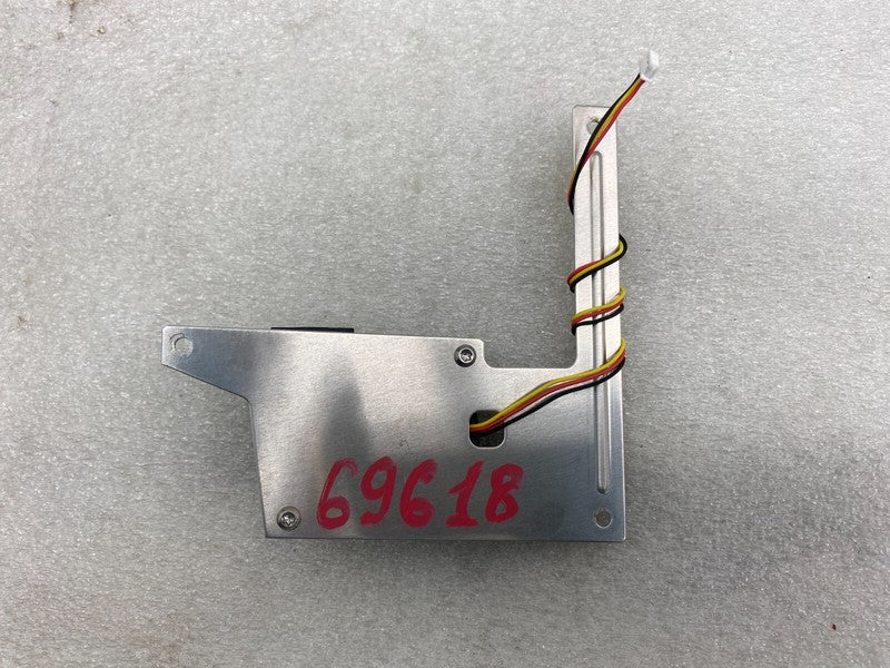 106458000B ⭕12-20 Model S X Media Control Unit Cooling Fan Blower & Bracket 5V 1064580-00-B