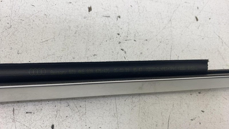 4KE 839 475 ⭕ 19-23 Audi E-Tron Quattro Rear Left Side Door Window Belt Moulding 4KE839475