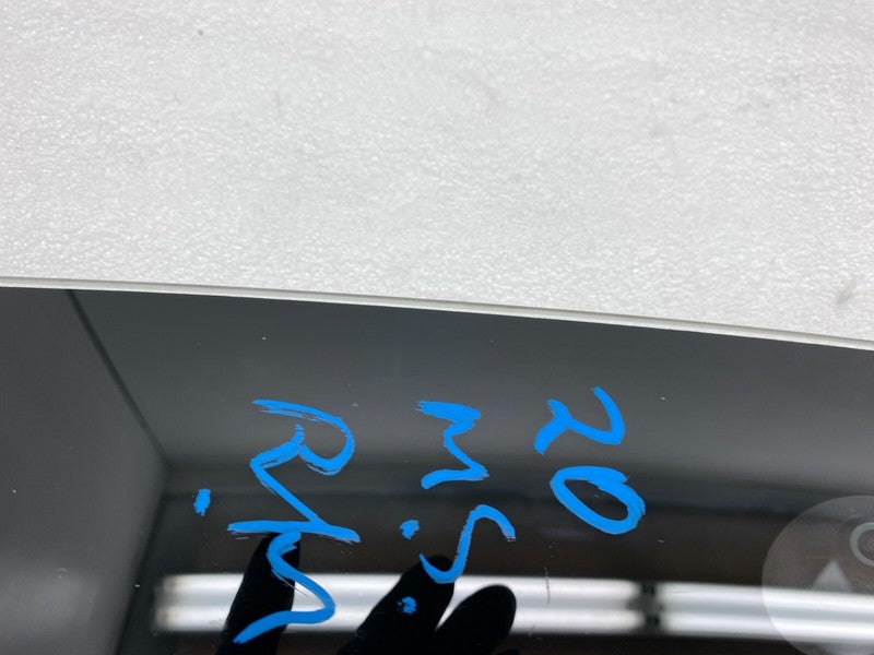 109230700G ⭕ 16-20 Tesla Model S Passenger Side B-Pillar Glass Applique Right 1092307-00-G