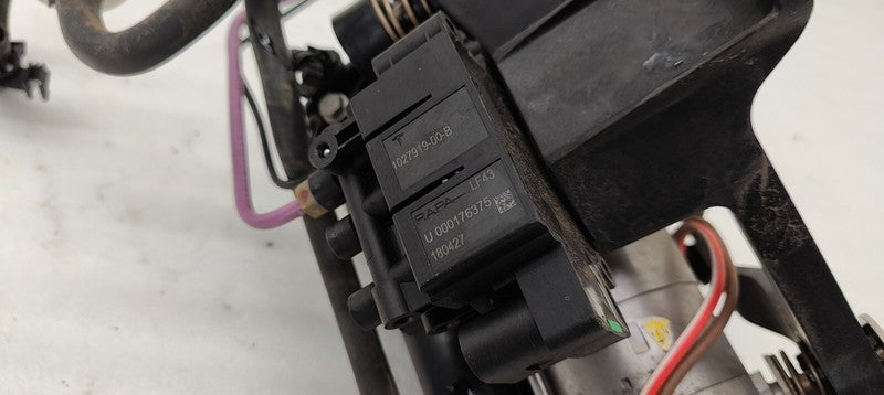 1027919-00-B ⭕16-20 Model S Air Suspension Compressor Pipe Line Intake Valve Block 10R-036089