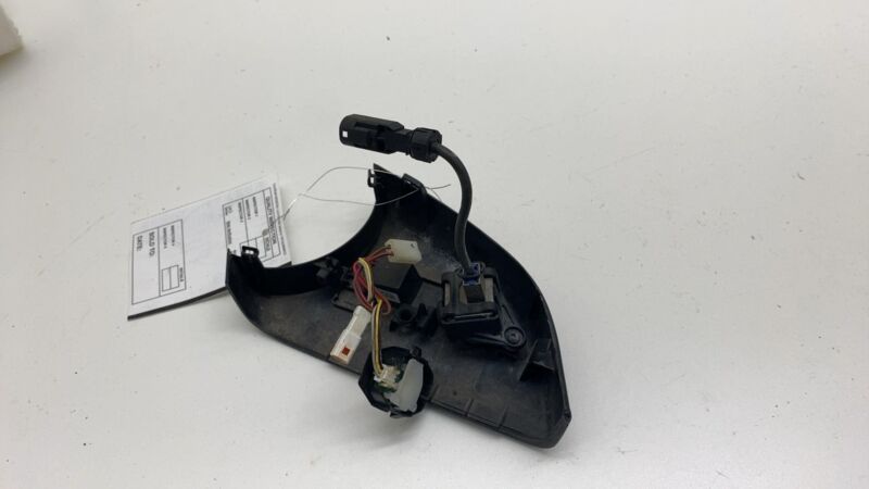 2016-2018 Mercedes-Benz GLE350 Front Right Door Mirror Lower Cover Cap w/ Camera