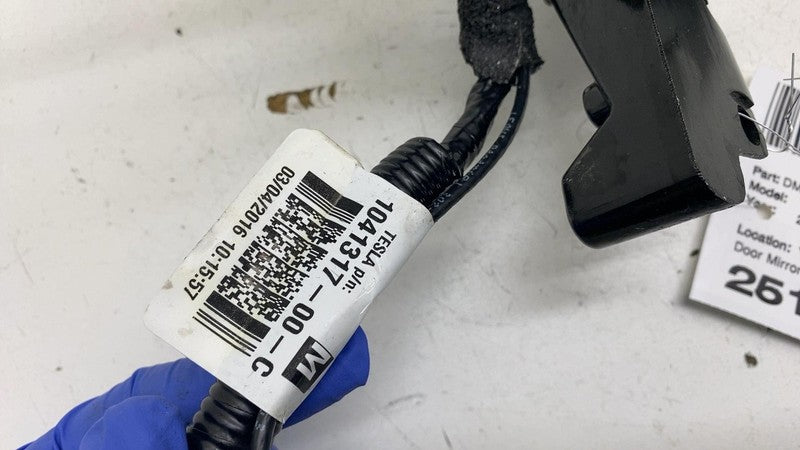 1041317-00-C ⭕ 12-15 Tesla Model S Left Exterior Rear View Door Mirror Gray PMNG 1041317-00-C