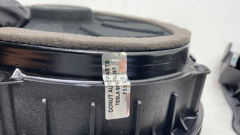 22-24 Rivian R1T R1S Set of 8 Front & Rear Right & Left Door Audio Sou