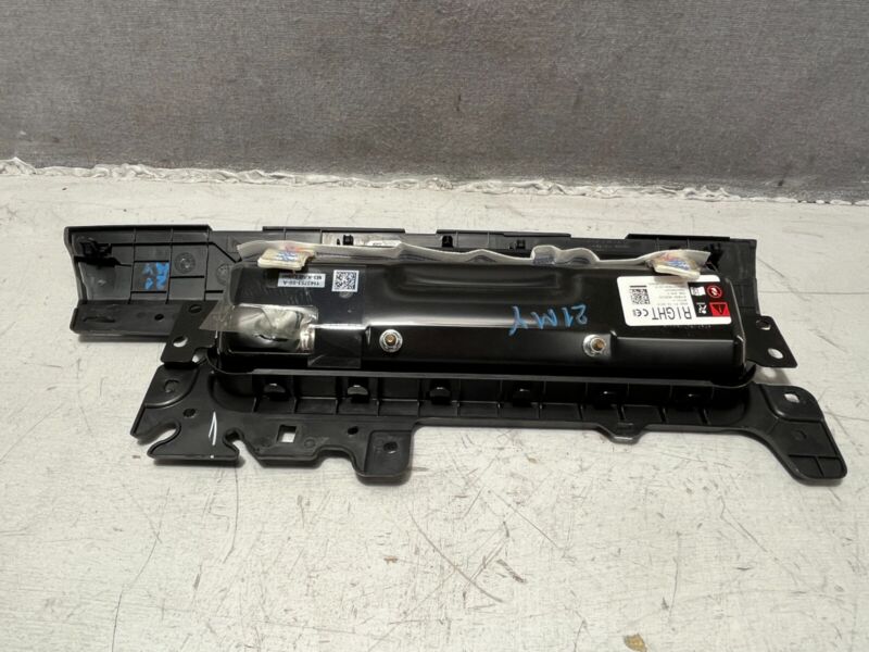 114375300A ❇️17-23 Tesla Model Y 3 Right Knee Airbag Passenger Safety Module RH OEM 1077826