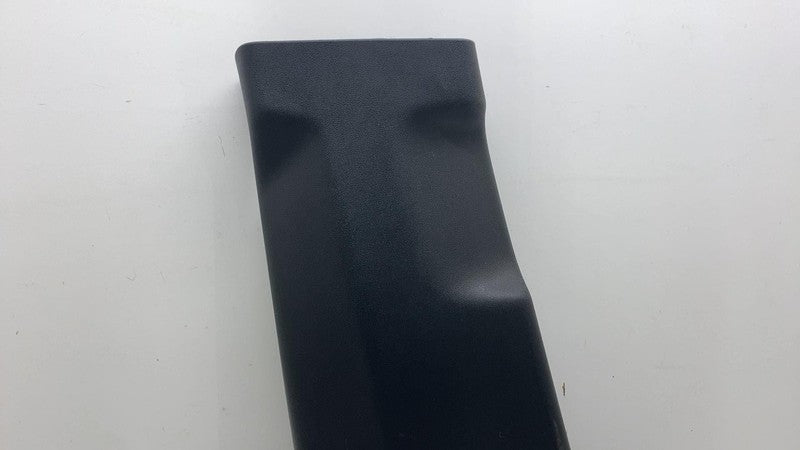 ⭕ 22-25 Rivian R1S Driver Side B-Pillar Lower Trim Cover Panel Left PT