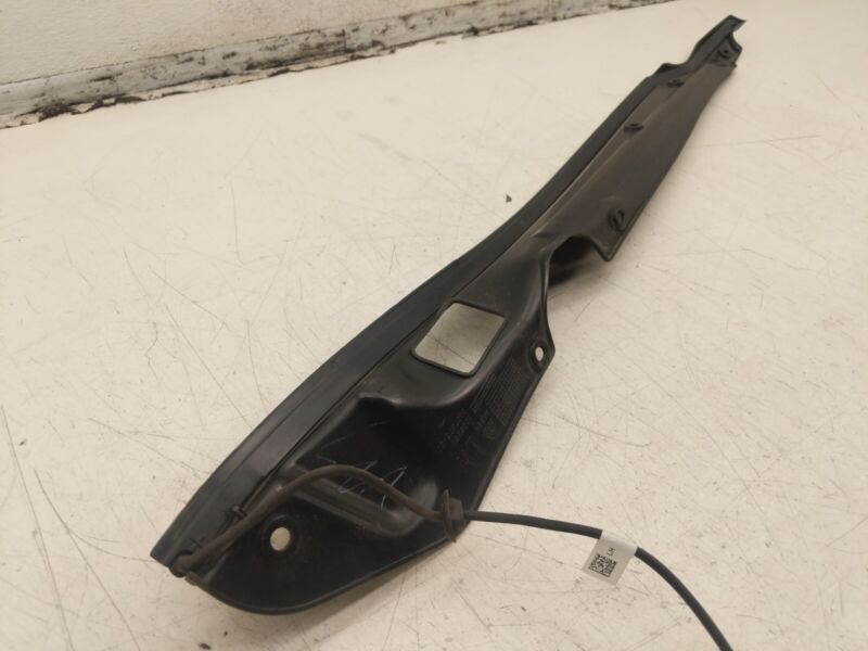 6007576 00 2012-2022 Tesla Model S Rear Left Side Tailgate Trunk Pinch Sensor Trim Molding