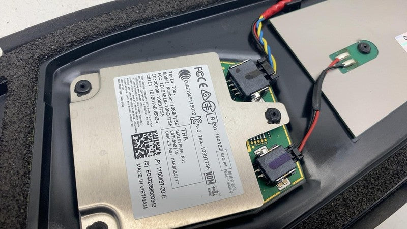 ⭕ 2017-2023 Tesla Model 3 Left B-Pillar Applique Glass Trim Molding 11