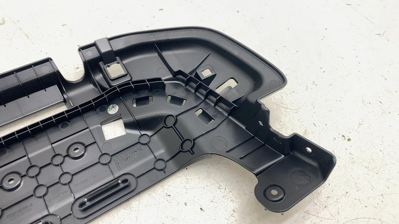 PT00116709A ⭕ 2022-2025 Rivian R1S Front Right Seat Upper Back Frame Bracket RH PT00116709-A