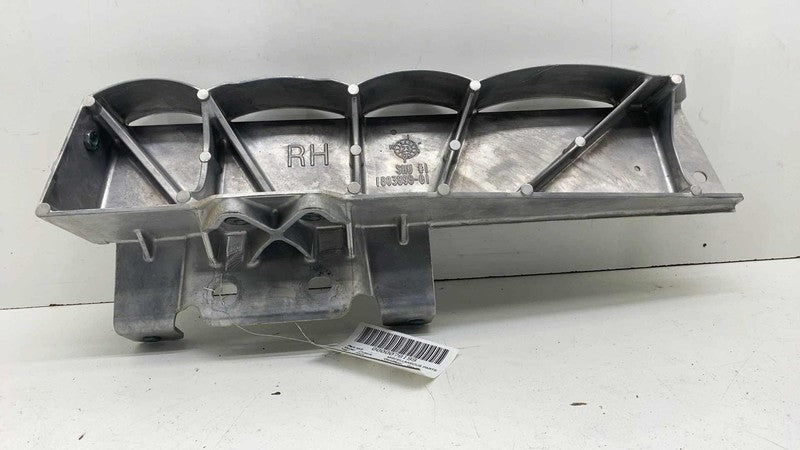 ⭕ 2024-2025 Tesla Cybertruck Right Side Bumper Support Bracket Mount 1