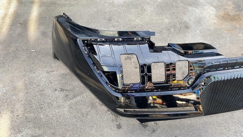 ⭕ 2024 Kia EV9 Rear Bumper Cover Assembly OEM