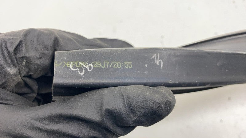 ⭕ 17-20 Maserati Levante Front Driver Side Door Mirror Gasket Rubber S