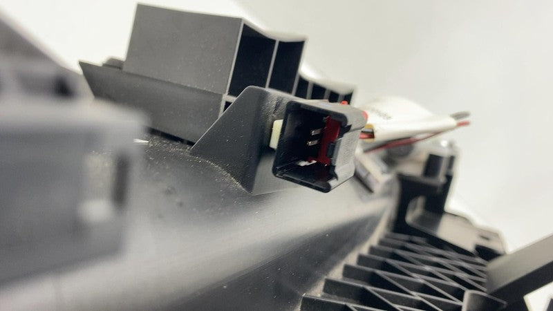 ⭕ 2017-2024 Maserati Ghibli Dash Glove Box Storage Compartment OEM 067