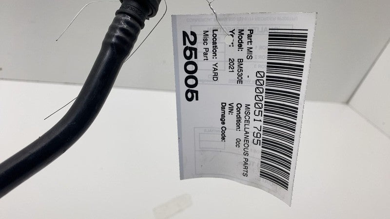 8606505 2018 2019 2020 2021 BMW 530e G30 2.0L Brake Booster Vacuum Hose Pipe Line OEM