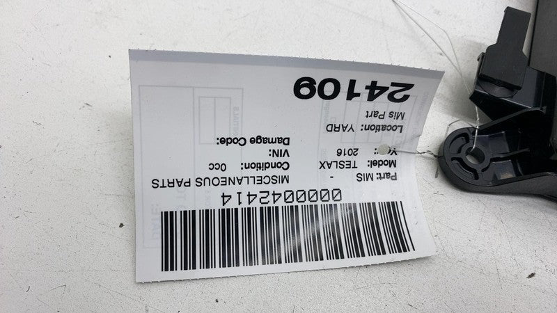 104390010D ⭕ 2016-2020 Tesla Model X Rear Body Chassis Control Module BCM TSTD 1043900-10-D