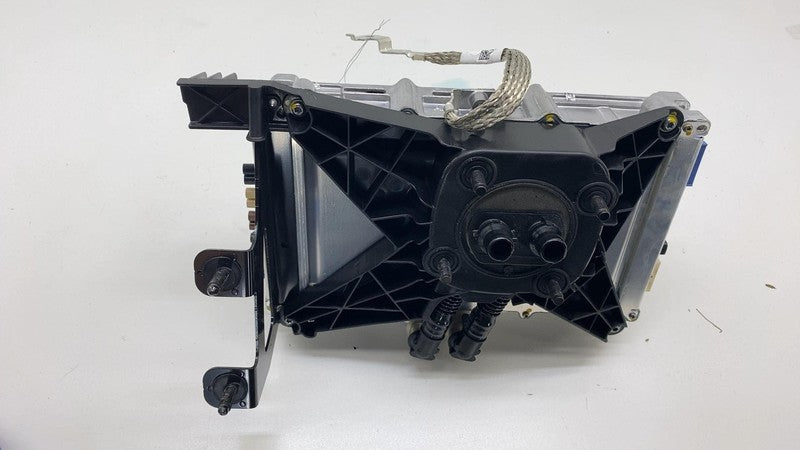 168127100G 2017-2023 Tesla Model 3 MCU Media Control Unit Service Car Computer Module Assy