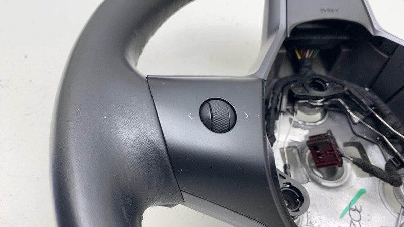 ⭕ 2017-2020 Tesla Model 3 M3 Steering Wheel Leather Black Assembly 110