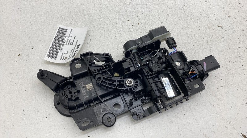 PT00003273-J ⭕ 2022-2024 Rivian R1T Rear Left Door Exterior Handle Outer Silver PT00003273-J