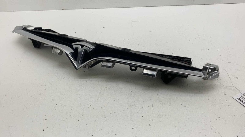 106247200F ⭕ 2016-2020 Tesla Model S MS Front Upper Grille T-badge Support Bar 1062472-00-F