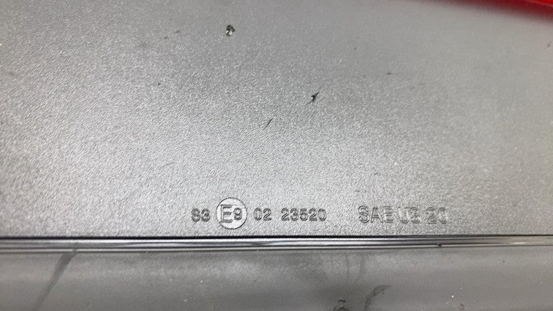 ⭕2020-2023 Tesla Model Y Rear Tailgate LED Third Brake Light Lamp Moun