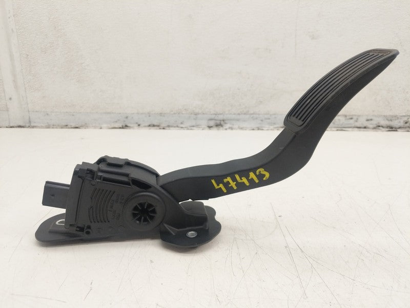 ⭕ 2012-2020 Tesla Model S X Accelerator Throttle Pedal Assembly BE5C 9