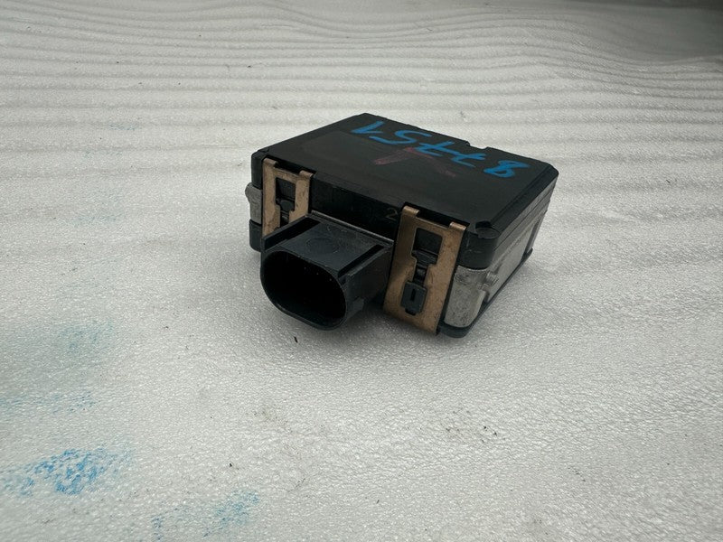 105755100B 2012-2020 Tesla Model S X Front Radar Sensor Sonar Control Module 1057551-00-B