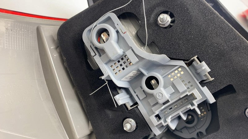 A2469060258 ⭕13-14 Mercedes-Benz B Electric Drive Rear Right Outer Tail Light RH A2469060258