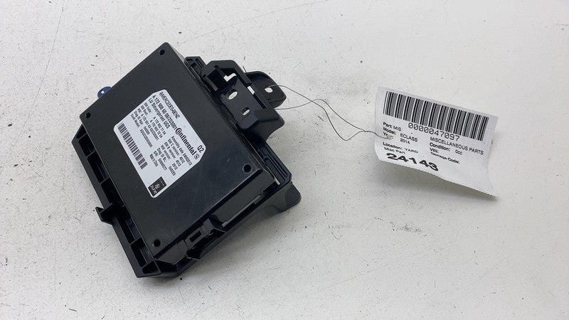 A 172 900 60 08 ⭕ 2010-2016 Mercedes Benz E350 E-Class Communication Control Module Assembly OEM