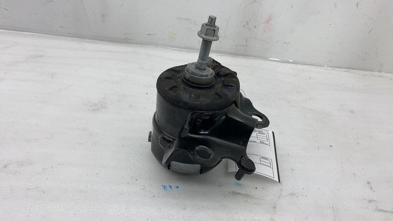 ⭕ 2018-2023 Jeep Wrangler 4XE Engine Mount Isolator Mounting Assembly