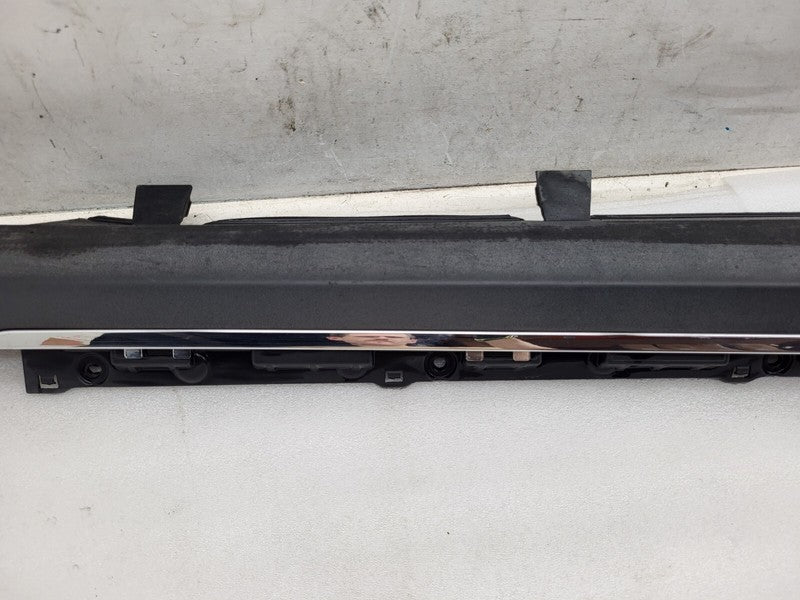 ⭕12-20 Model S Passenger Side Rocker Panel Outer Sill Molding Right 60