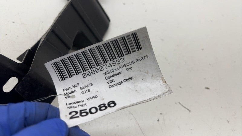 51647368158 ⭕14-21 BMW i3 I01 Front Passenger Fender Mount Support Bracket Right 51647368158
